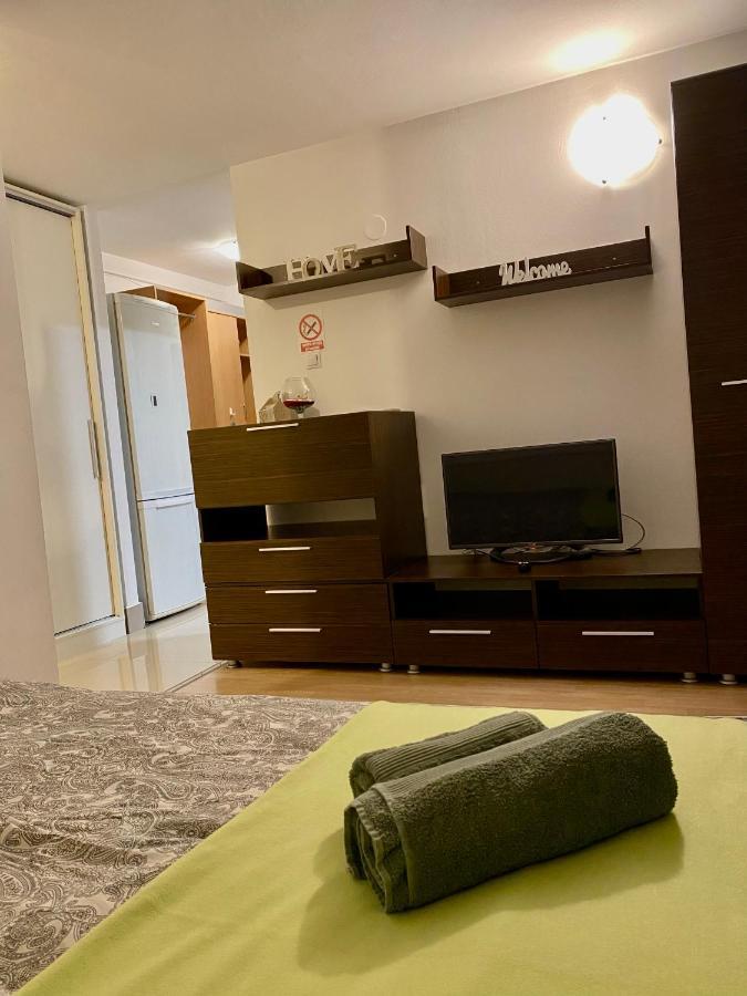 Apartament Raluca - Self Check-In 蒂米什瓦拉 外观 照片